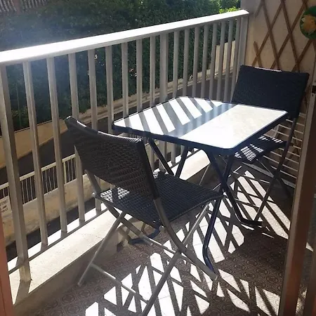 Διαμέρισμα Studio Porte De France *