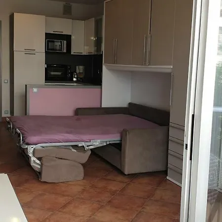 Apartament Studio Porte De France *